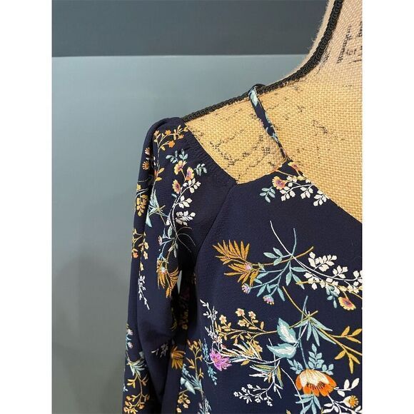 Monteau Los Angeles Women's M Navy Blue Floral Spaghetti Strap Camisole Top - Picture 3 of 9